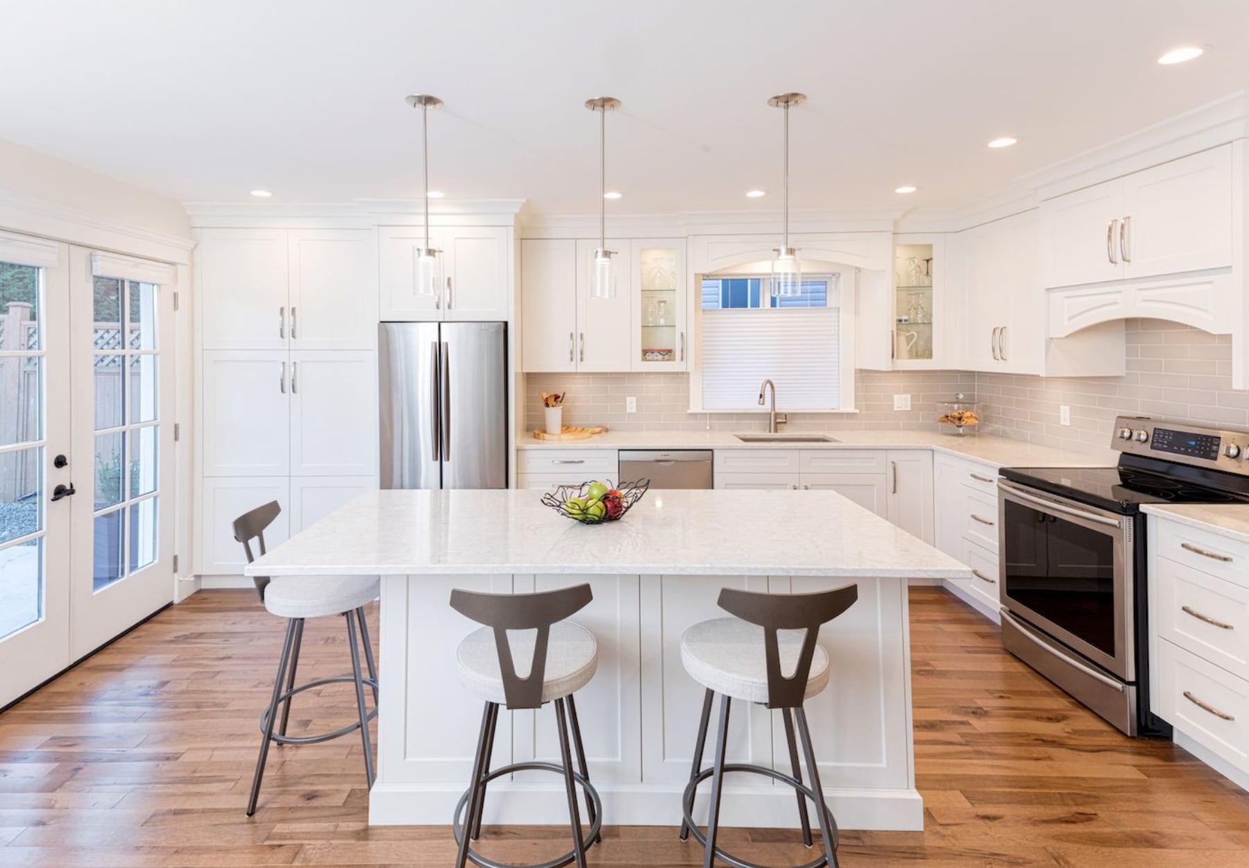 beautiful new Victoria kitchen built by Peter Schultze Construction