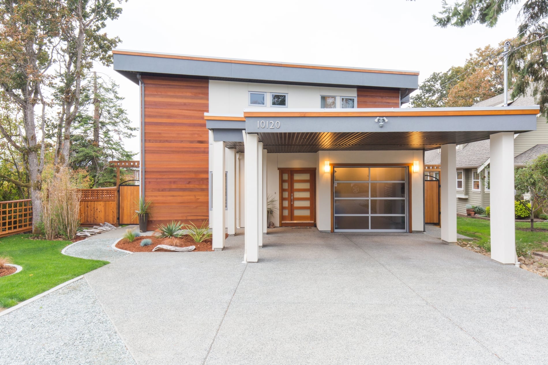 exterior of Tsaykum custom home in North Saanich
